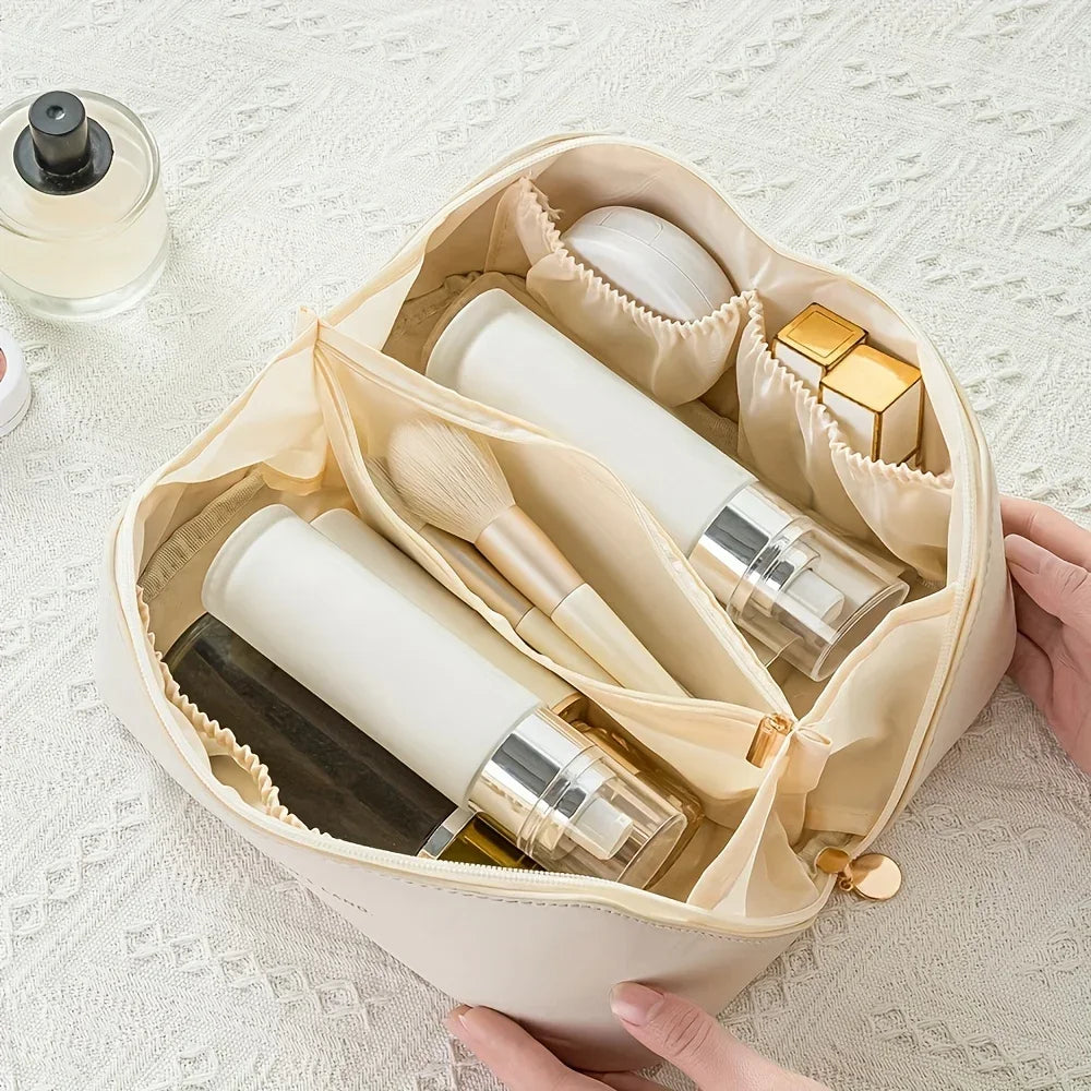 Luxury Makeup Organizer Bag – Travel-Friendly Cosmetic Storage