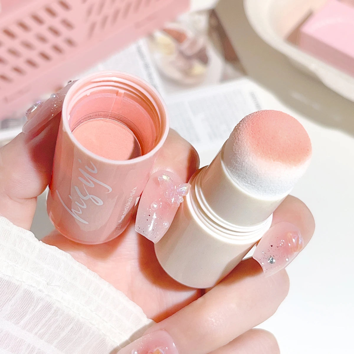 Yunrou Soft Fog Blush Stick