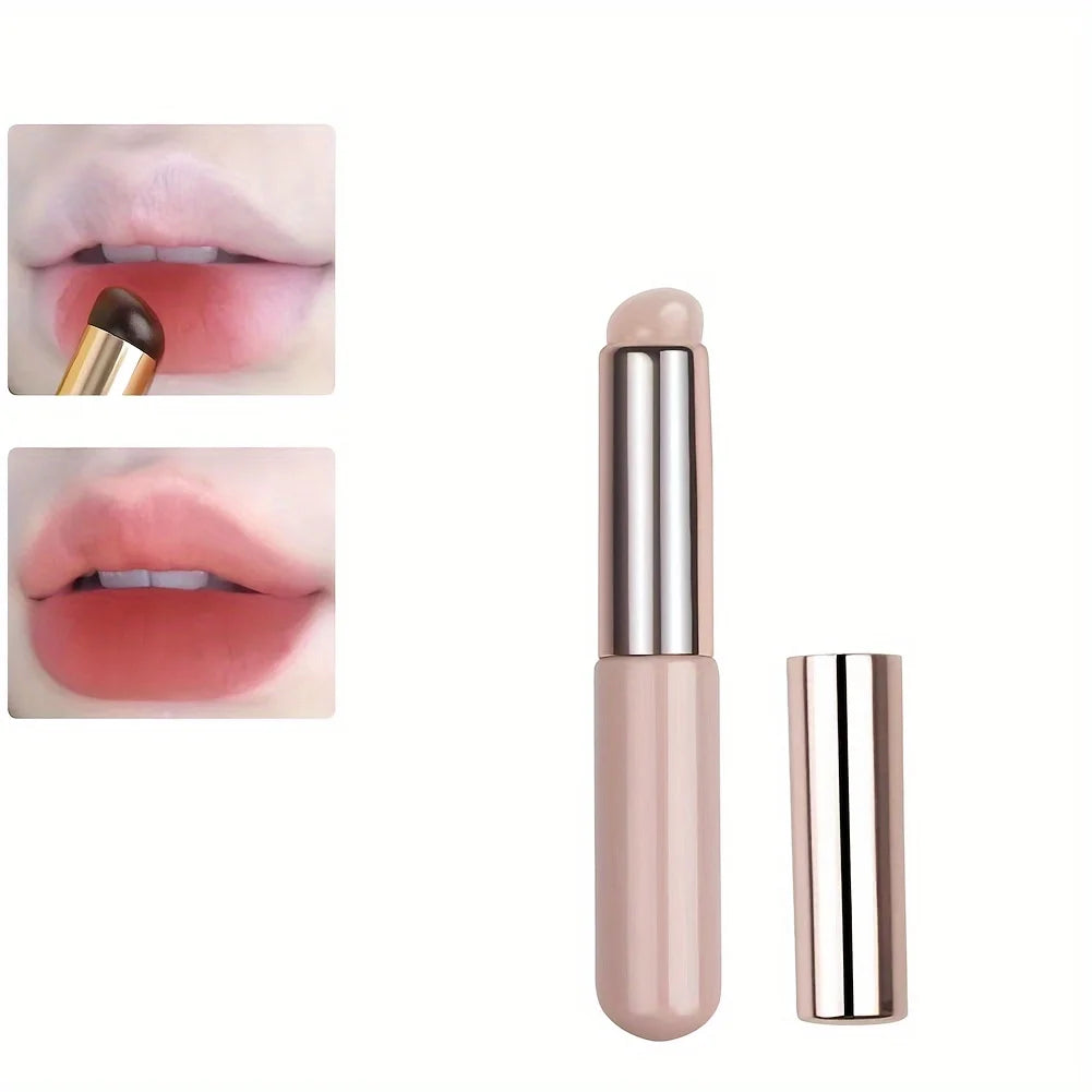 Portable Silicone Lip Brush with Cover – Mini Makeup Applicator